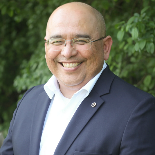 Nicasio Rios [efarmingweb]